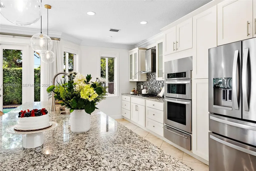 3200 Percival Avenue Miami FL 33133