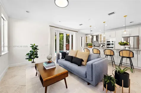 3200 Percival Avenue Miami FL 33133