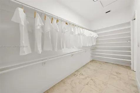 3200 Percival Avenue Miami FL 33133