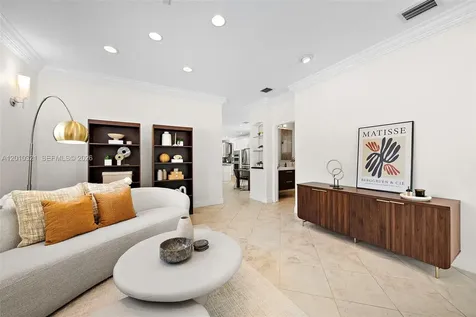 3200 Percival Avenue Miami FL 33133