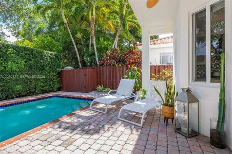 3200 Percival Avenue Miami FL 33133
