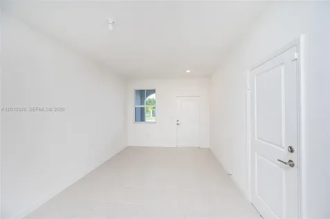 2642 SE 10 Street Homestead FL 33035