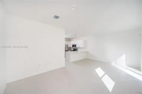 2642 SE 10 Street Homestead FL 33035