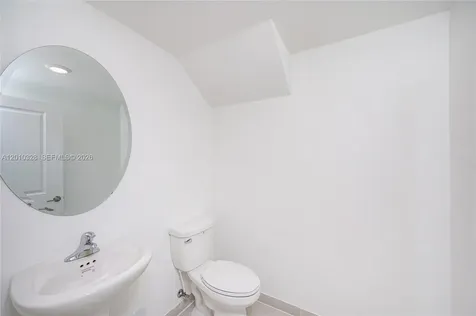 2642 SE 10 Street Homestead FL 33035