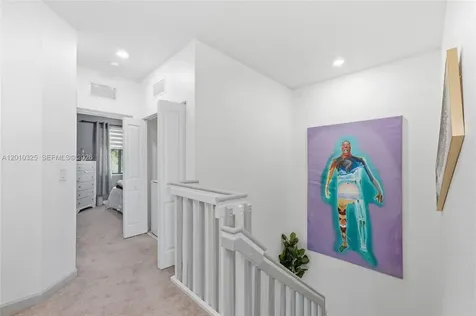 20572 NE 5th Place Miami FL 33179