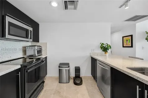 665 NE 25th Street Miami FL 33137
