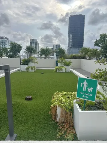 665 NE 25th Street Miami FL 33137