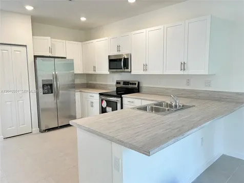 24450 SW 119th Place Homestead FL 33032