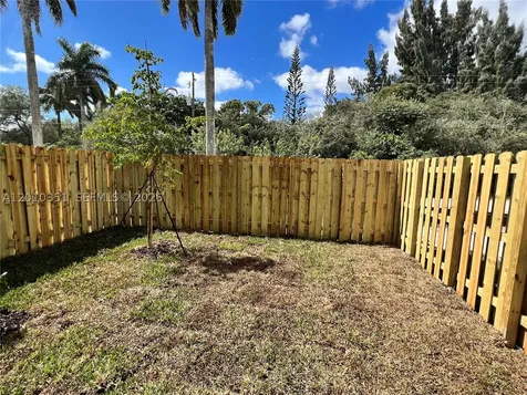 24450 SW 119th Place Homestead FL 33032