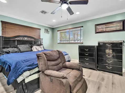 4301 NW 185th Street Miami Gardens FL 33055