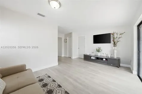 1615 SW 137th Place Miami FL 33175