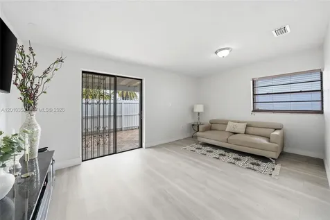 1615 SW 137th Place Miami FL 33175