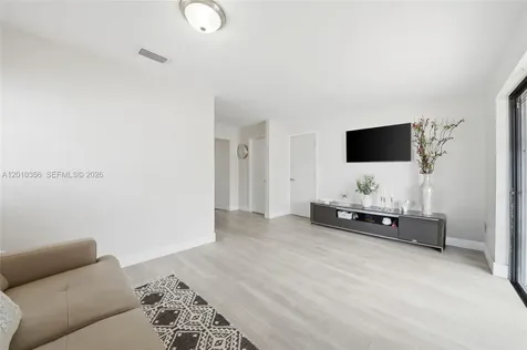 1615 SW 137th Place Miami FL 33175
