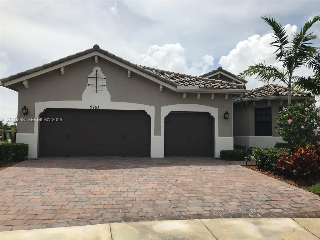 9751 Lakeview Lane Parkland FL 33076