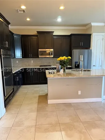 9751 Lakeview Lane Parkland FL 33076
