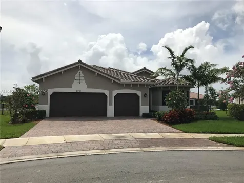 9751 Lakeview Lane Parkland FL 33076