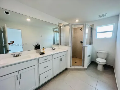 6909 Harbours Edge Avenue Lake Worth FL 33467