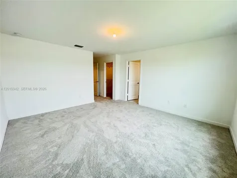 6909 Harbours Edge Avenue Lake Worth FL 33467