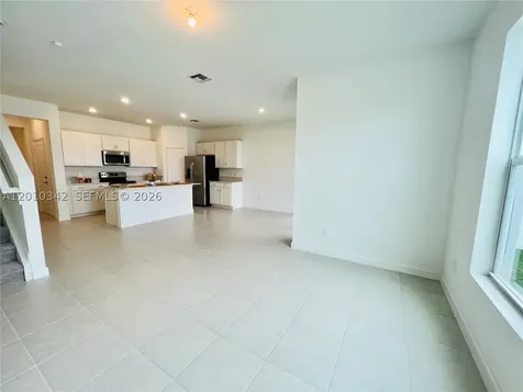 6909 Harbours Edge Avenue Lake Worth FL 33467