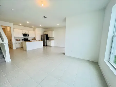6909 Harbours Edge Avenue Lake Worth FL 33467