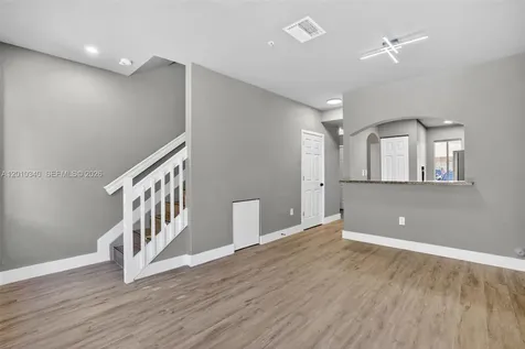 7995 NW 8th Street Miami FL 33126