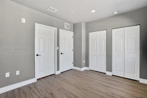 7995 NW 8th Street Miami FL 33126