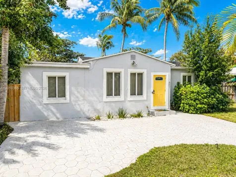 491 NW 108th Terrace Miami FL 33168