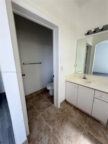 4939 N Harbor Isles Drive Dania Beach FL 33312