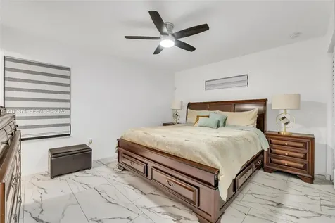 2762 NW 9th Court Fort Lauderdale FL 33311