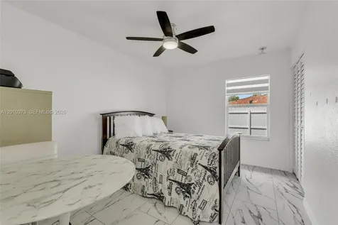 2762 NW 9th Court Fort Lauderdale FL 33311