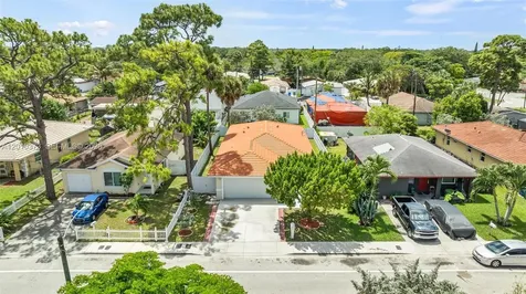 2762 NW 9th Court Fort Lauderdale FL 33311