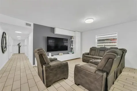 2762 NW 9th Court Fort Lauderdale FL 33311