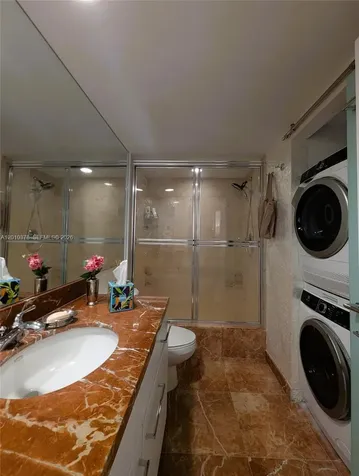 5600 Collins Avenue Miami Beach FL 33140