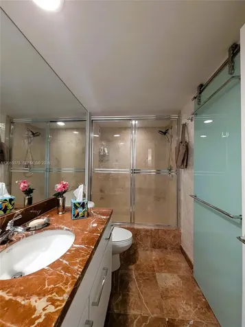5600 Collins Avenue Miami Beach FL 33140