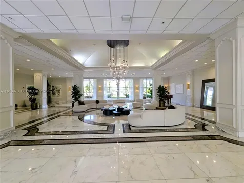 5600 Collins Avenue Miami Beach FL 33140
