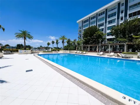 5600 Collins Avenue Miami Beach FL 33140
