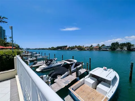 5600 Collins Avenue Miami Beach FL 33140