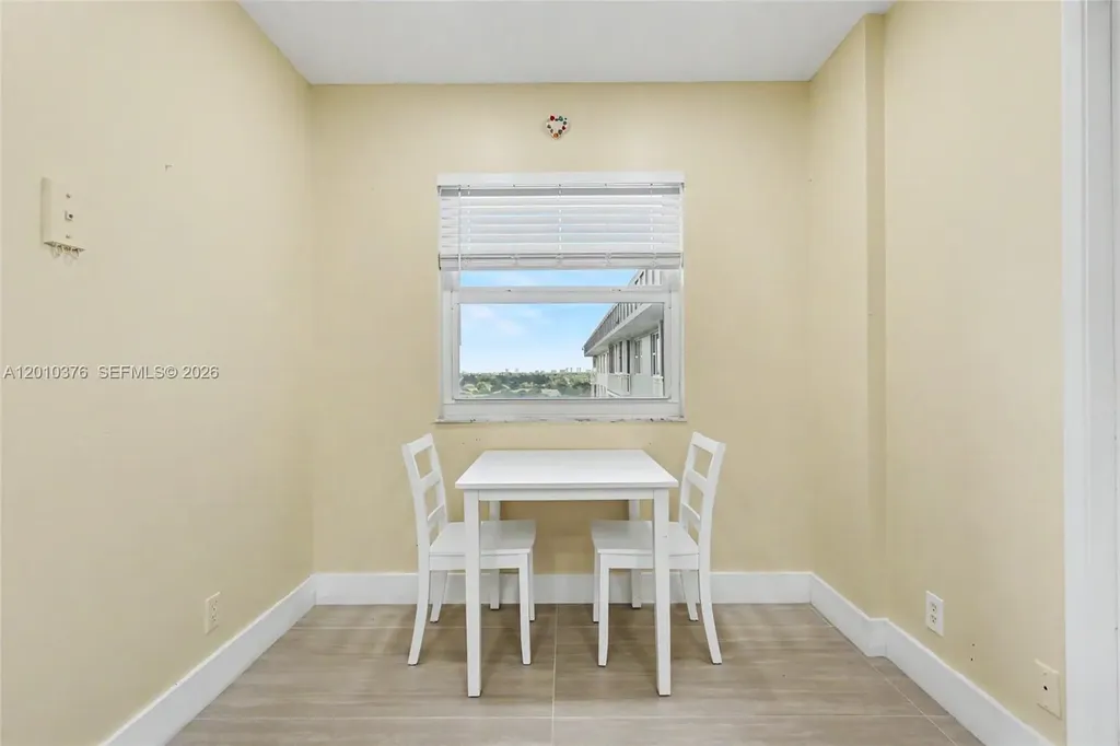 3800 Hillcrest Drive Hollywood FL 33021