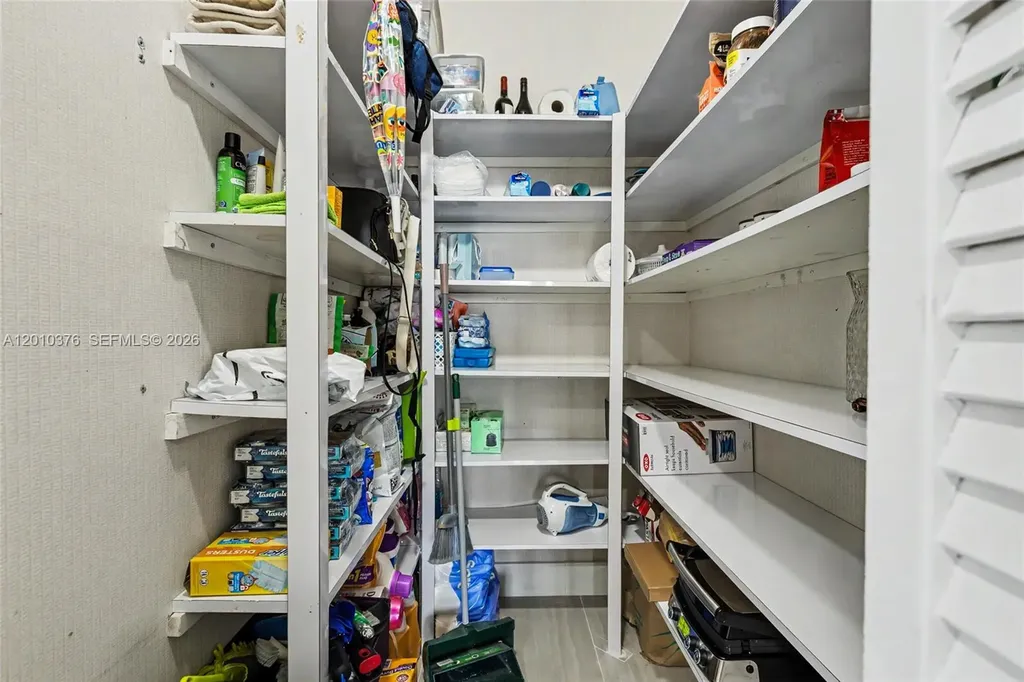 3800 Hillcrest Drive Hollywood FL 33021
