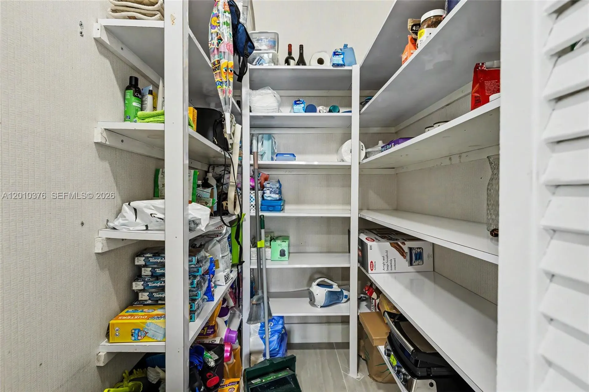 3800 Hillcrest Drive Hollywood FL 33021