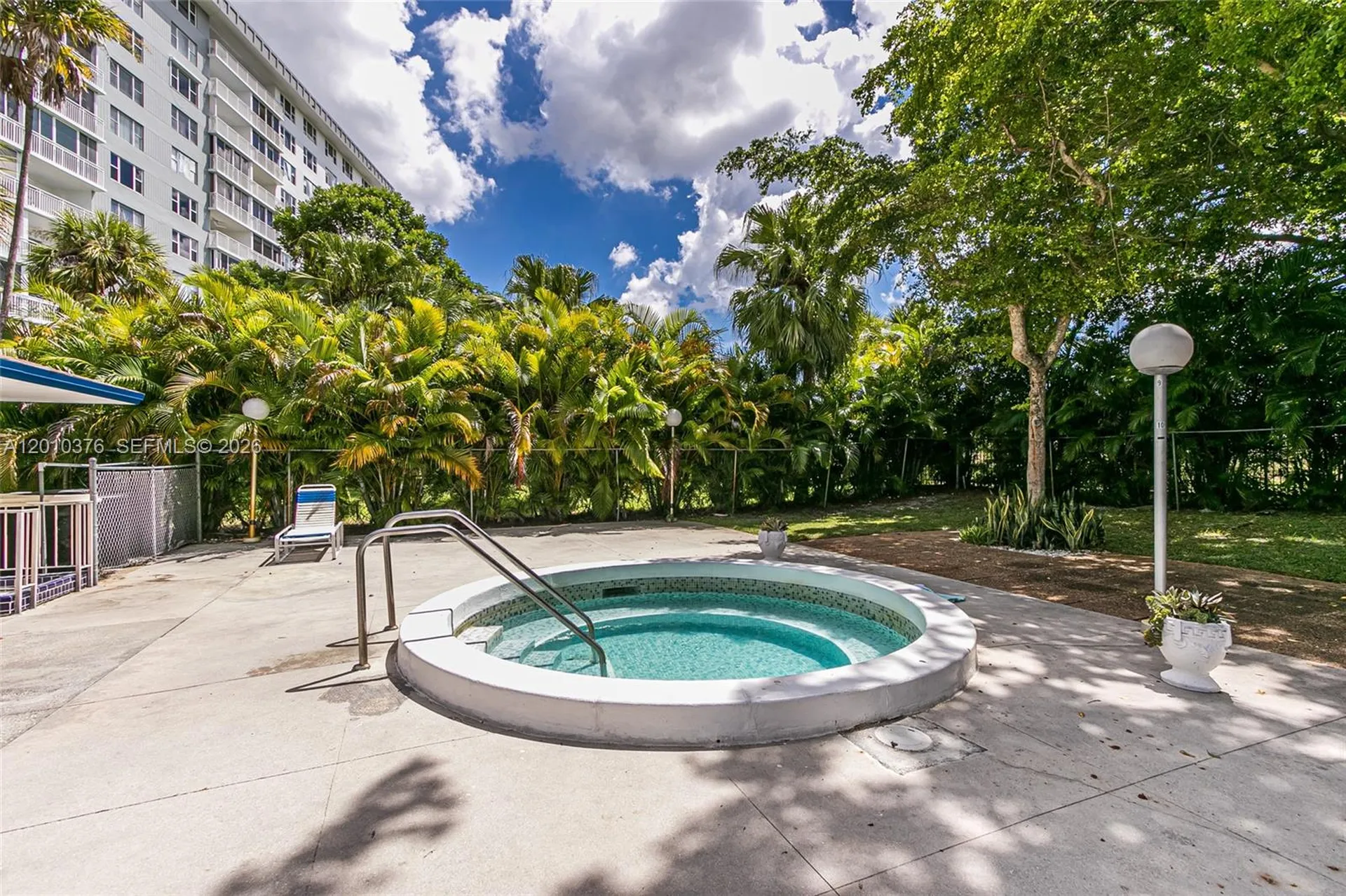 3800 Hillcrest Drive Hollywood FL 33021