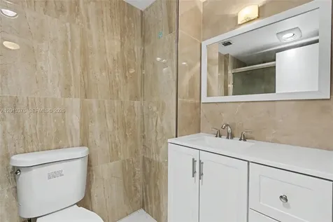 3800 Hillcrest Drive Hollywood FL 33021