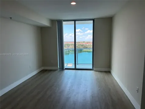 2681 N Flamingo Road Sunrise FL 33323