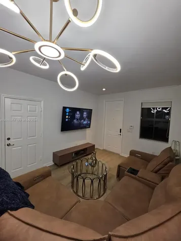 8681 NW 98th Avenue Doral FL 33178