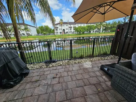 8681 NW 98th Avenue Doral FL 33178
