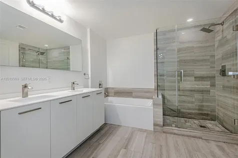1300 Brickell Bay Drive Miami FL 33131