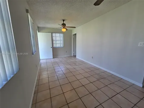 11035 SW 56th Street Miami FL 33165