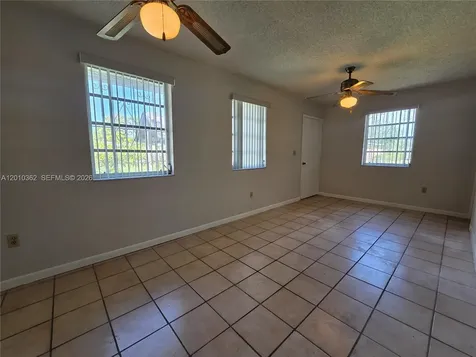 11035 SW 56th Street Miami FL 33165