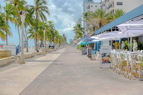 777 N Ocean Drive Hollywood FL 33019