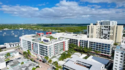777 N Ocean Drive Hollywood FL 33019